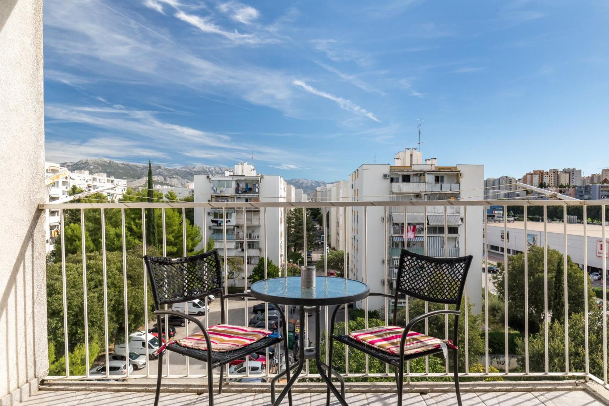 Apartment Aja Spalato Esterno foto